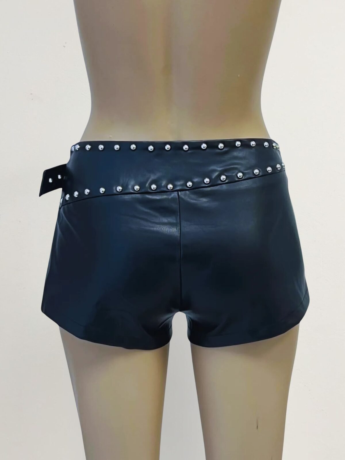 SHORT ROSALIA — imagen 2