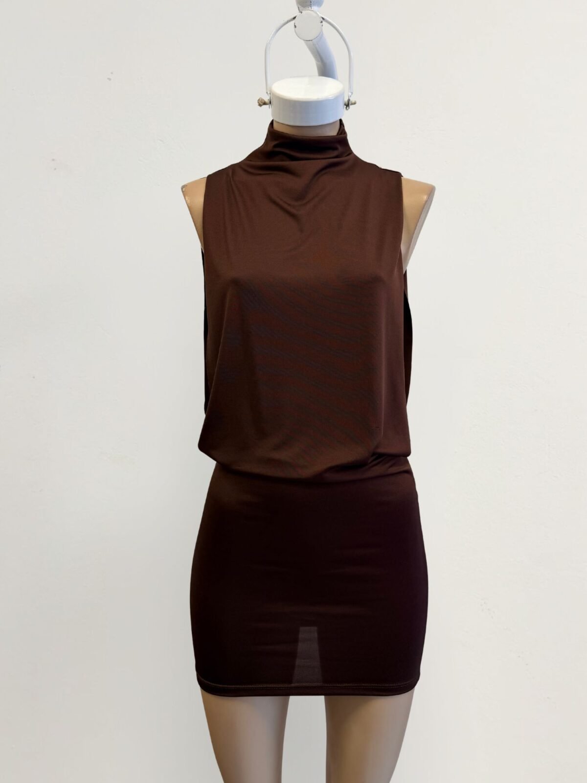 VESTIDO REINA — imagen 6