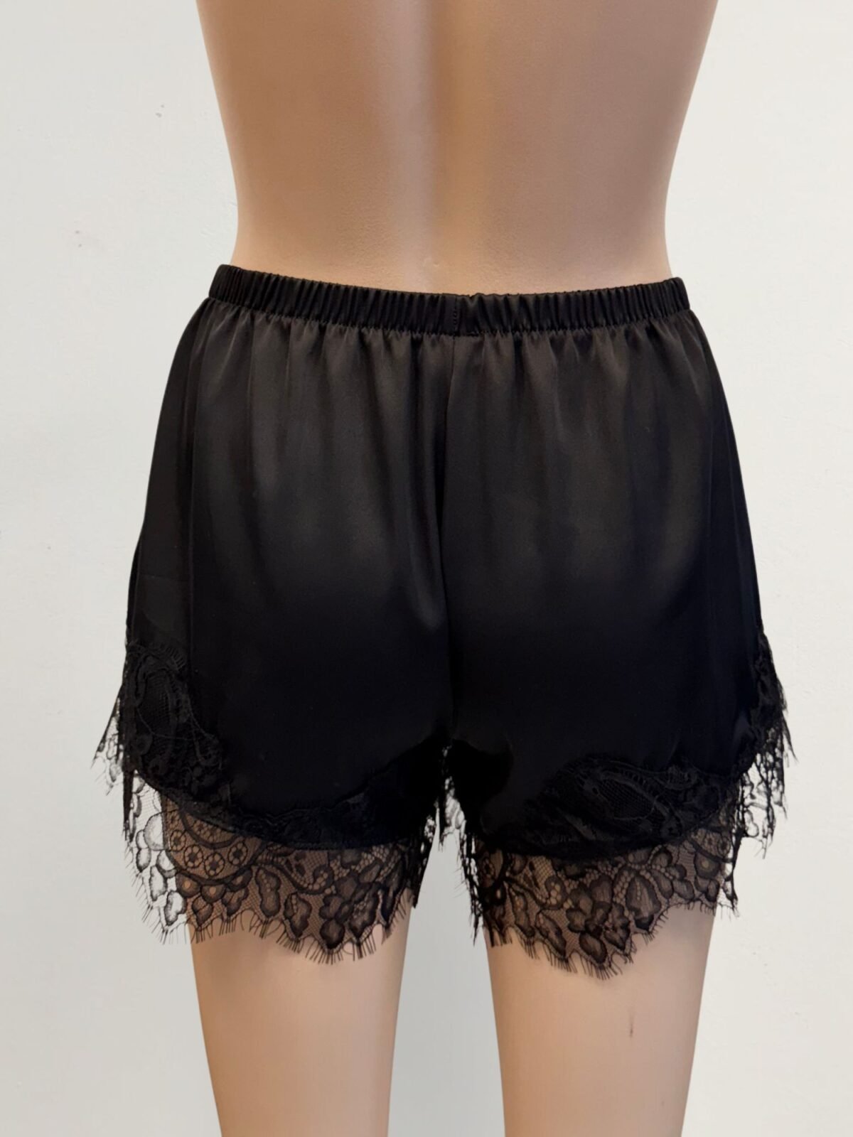 SHORT LENI — imagen 4